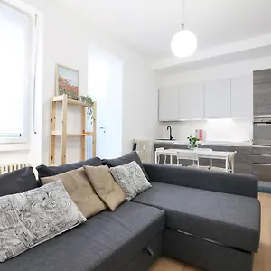  Apartamento Primopiano - Copernico 10 Italia