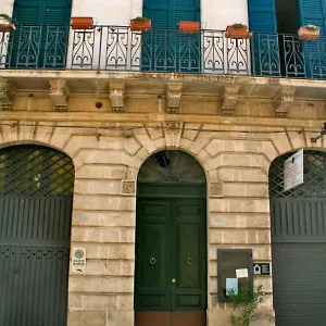 https://a-casa-di-antonella-vittoria.catania-hotels.net